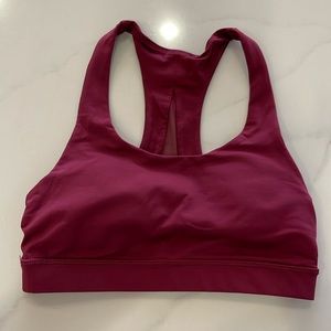 Lululemon sports bra